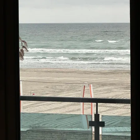 Apartamento Sea View/beach Front- Joie De Vivre -cozy Designed *
