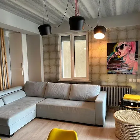 Sea View/beach Front- Joie De Vivre -cozy Designed Апартаменты