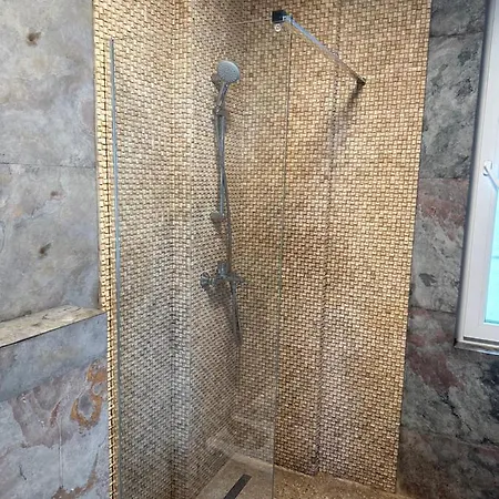 Appartement Sea View/beach Front- Joie De Vivre -cozy Designed