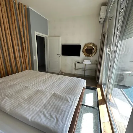 Sea View/beach Front- Joie De Vivre -cozy Designed Năvodari