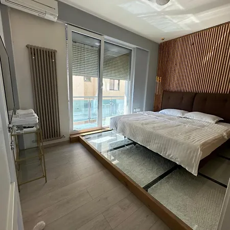 Sea View/beach Front- Joie De Vivre -cozy Designed