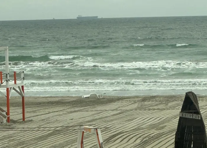 Sea View/beach Front- Joie De Vivre -cozy Designed * Нэводари